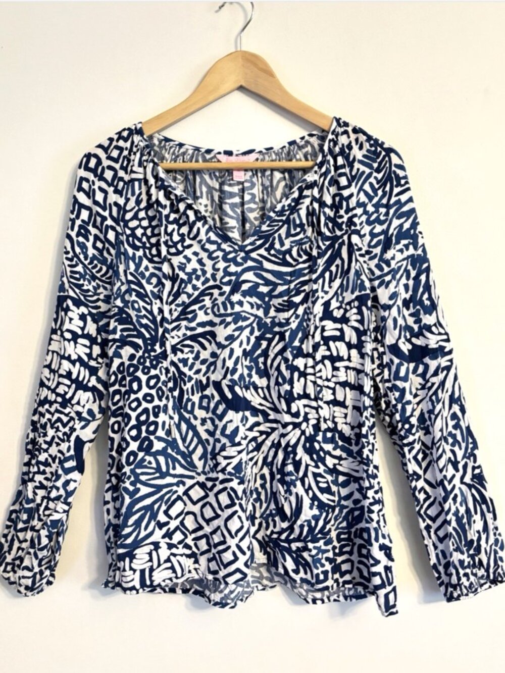 Lilly Pulitzer Willa Tunic Top Women's Size Medium Lightweight Beachy *A9